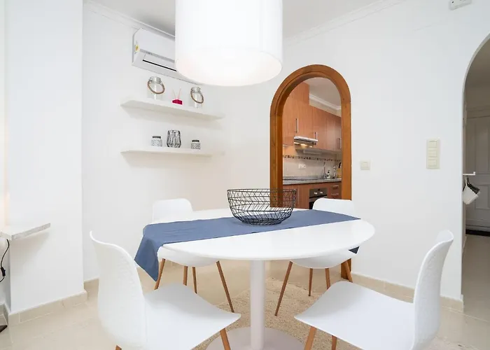 Apartment Maritimo By Interhome アパート ベニタチェル
